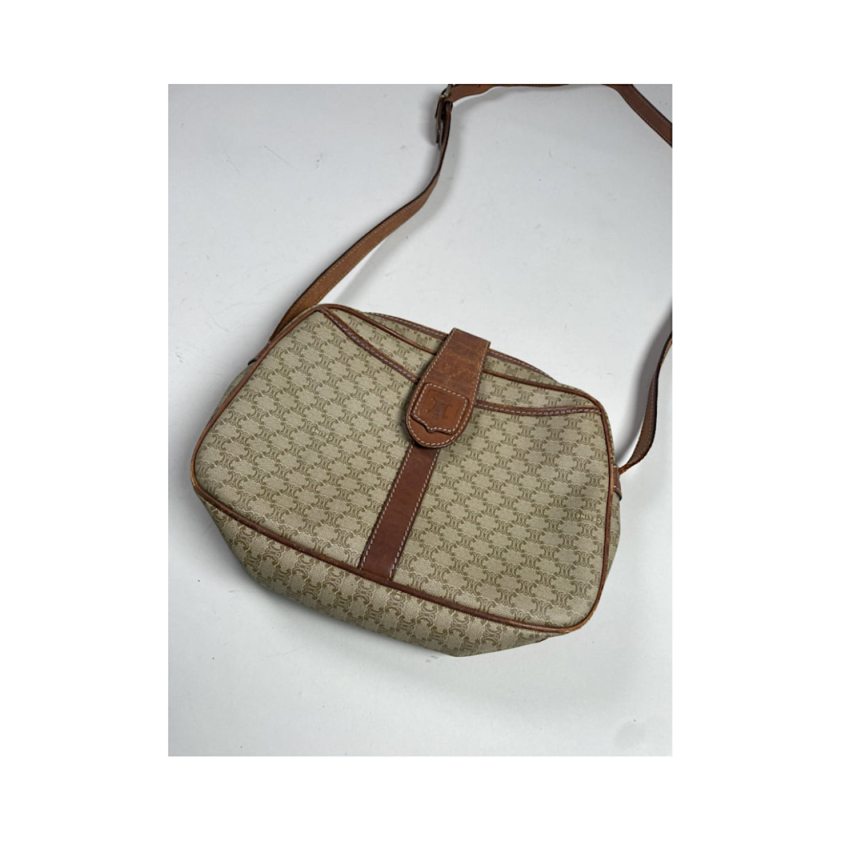 Celine Triomphe Maillon Chain Handbag image 3