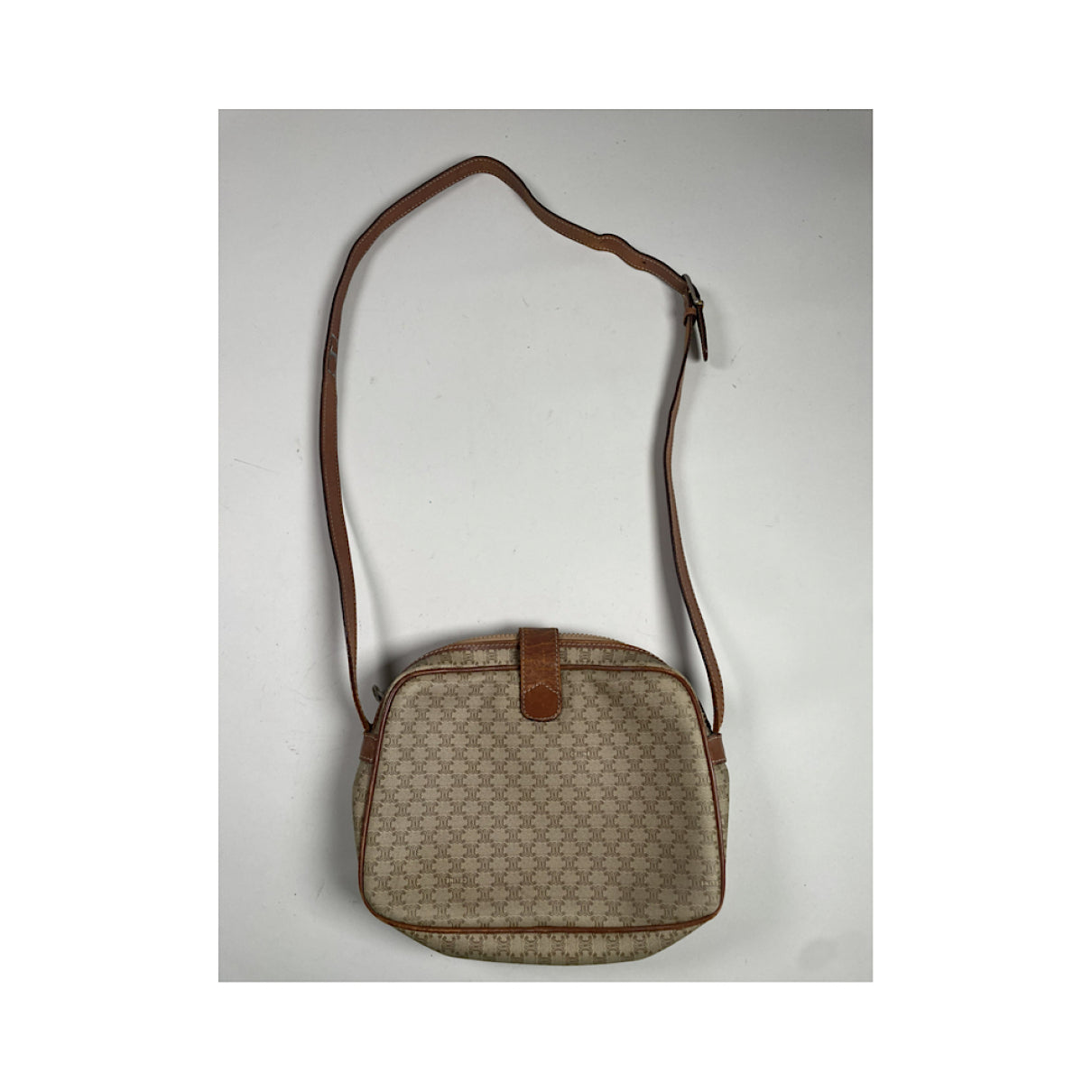 Celine Triomphe Maillon Chain Handbag image 4