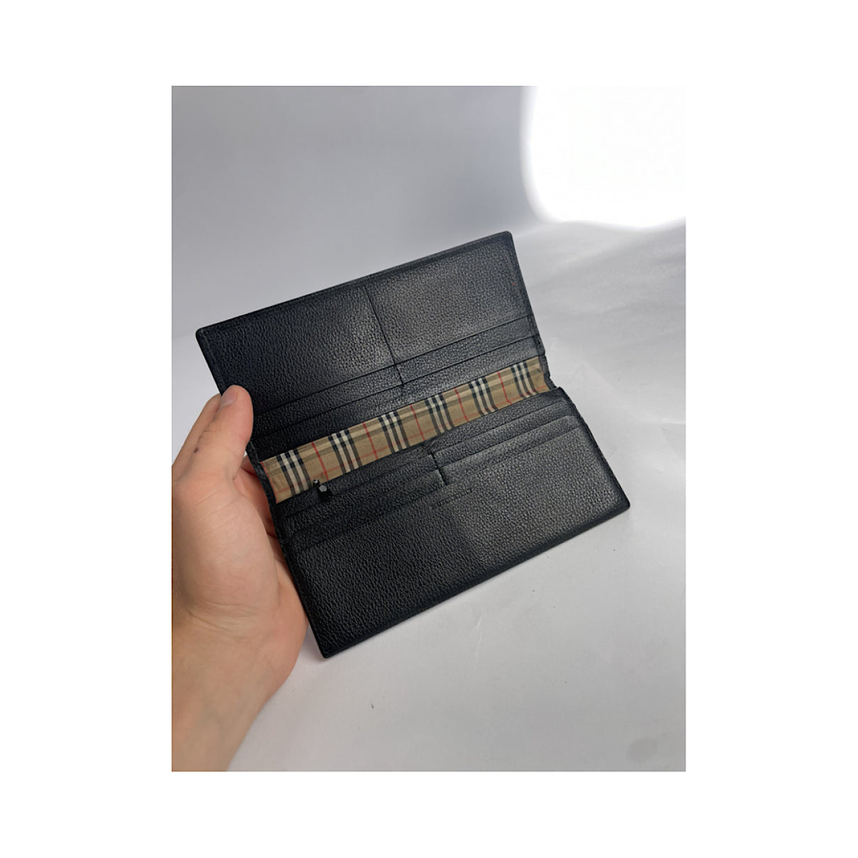 Burberry Purse image 3