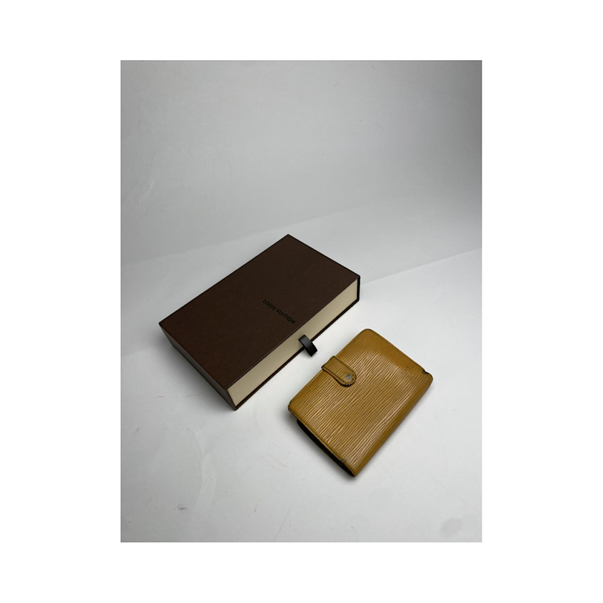 Louis Vuitton Juliette Yellow Leather Wallet image 2