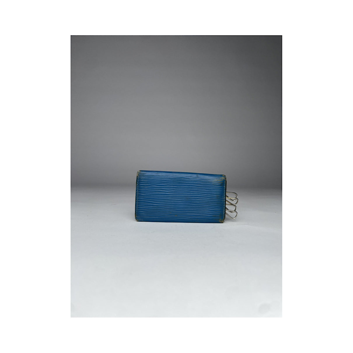 Louis Vuitton Lockme Blue Leather Purse image 2