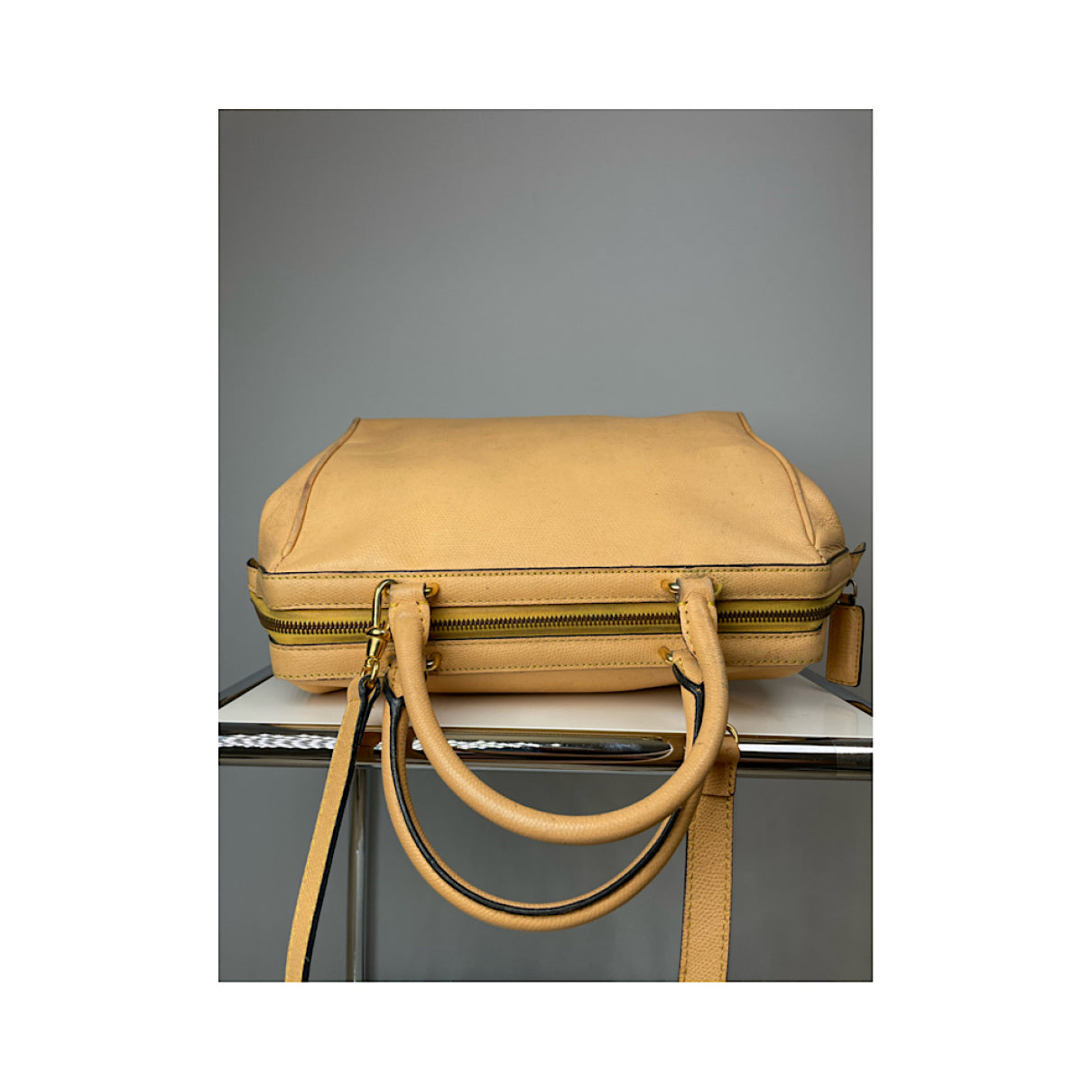 Celine Triomphe Yellow Leather Handbag image 3