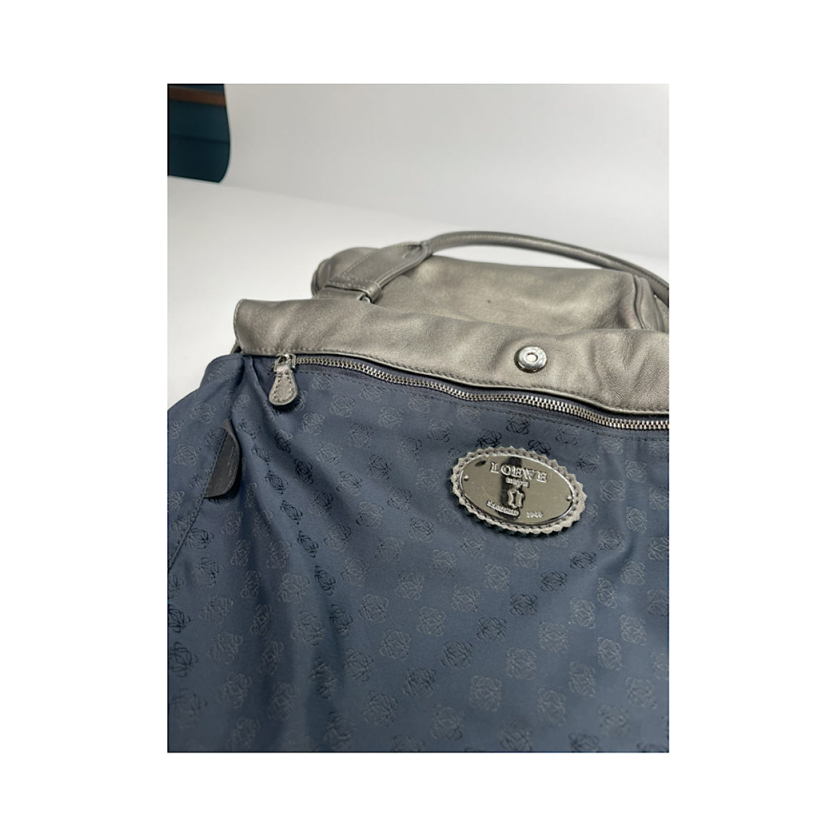 Loewe Puzzle  Silver Leather Handbag image 3