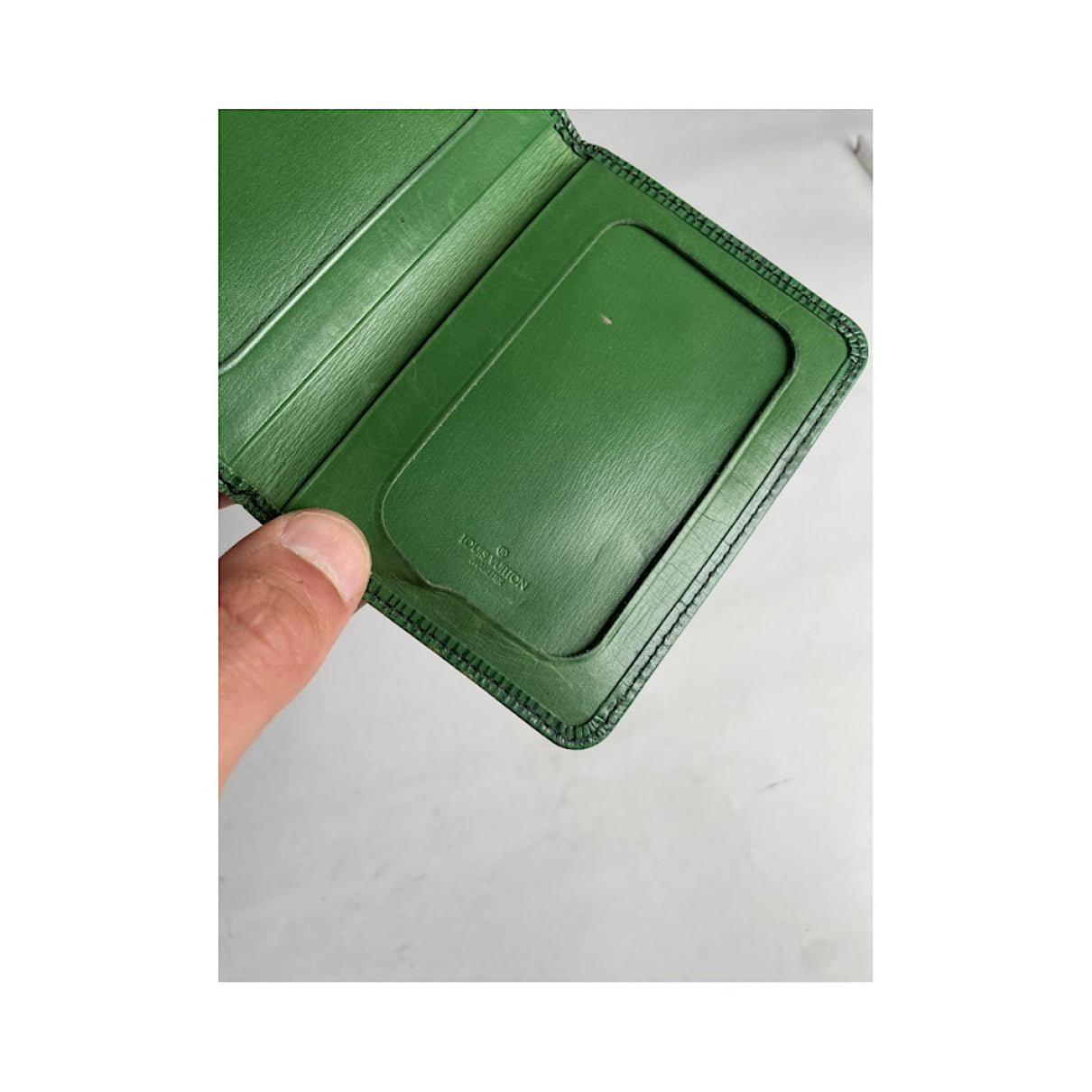 Louis Vuitton Purse image 4