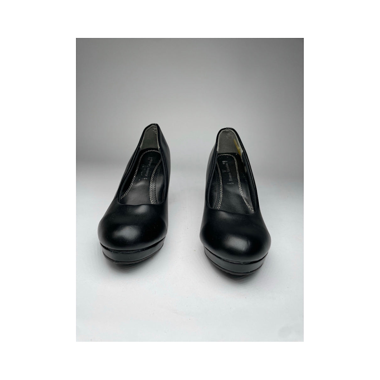 Valentino Garavani Black Patent Leather Heel image 4