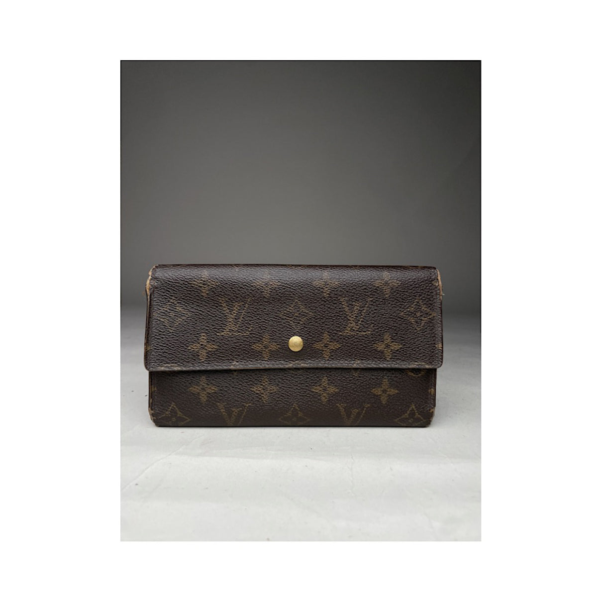 Louis Vuitton Emilie Wallet image 2