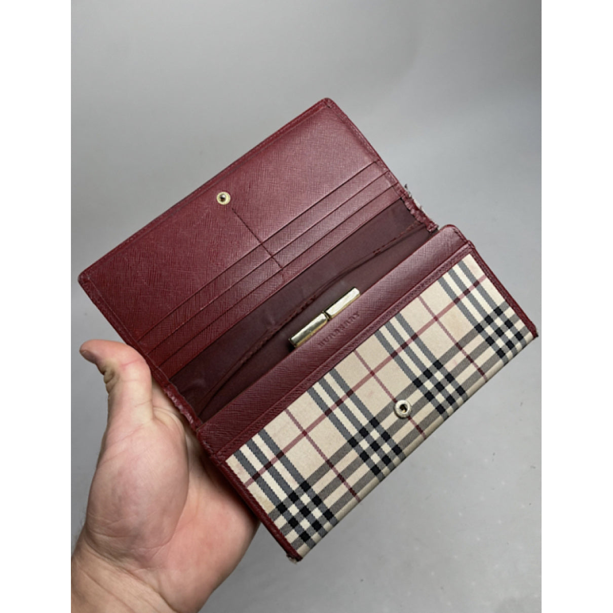 Burberry Beige Leather Wallet image 4