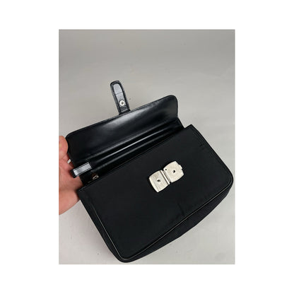 Alfred Dunhill Black Patent Leather Handbag image 2