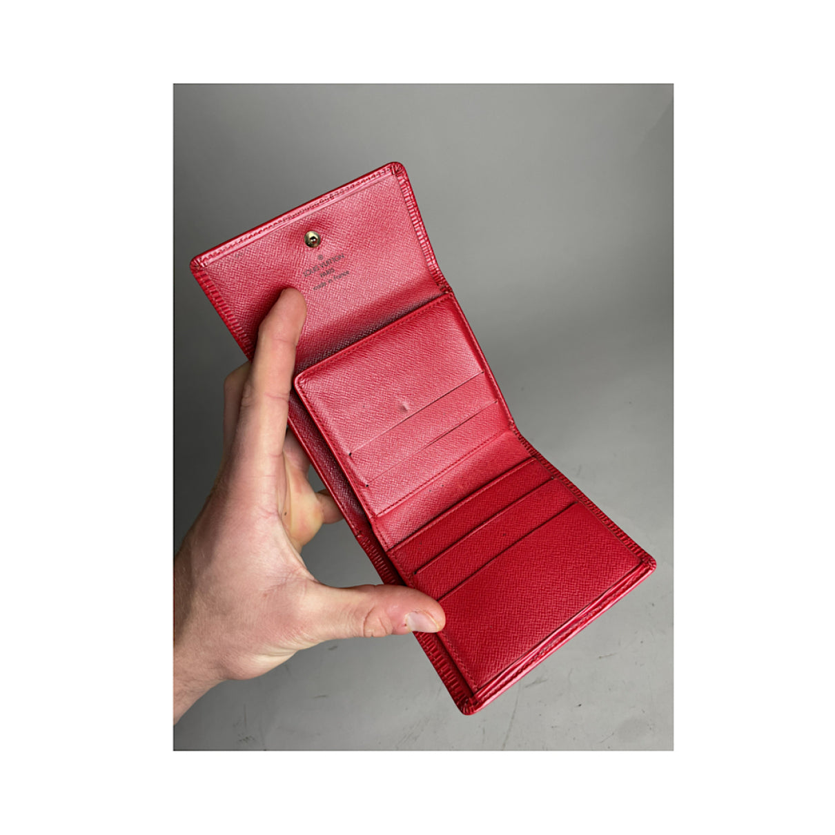 Louis Vuitton Capucines Wallet image 5