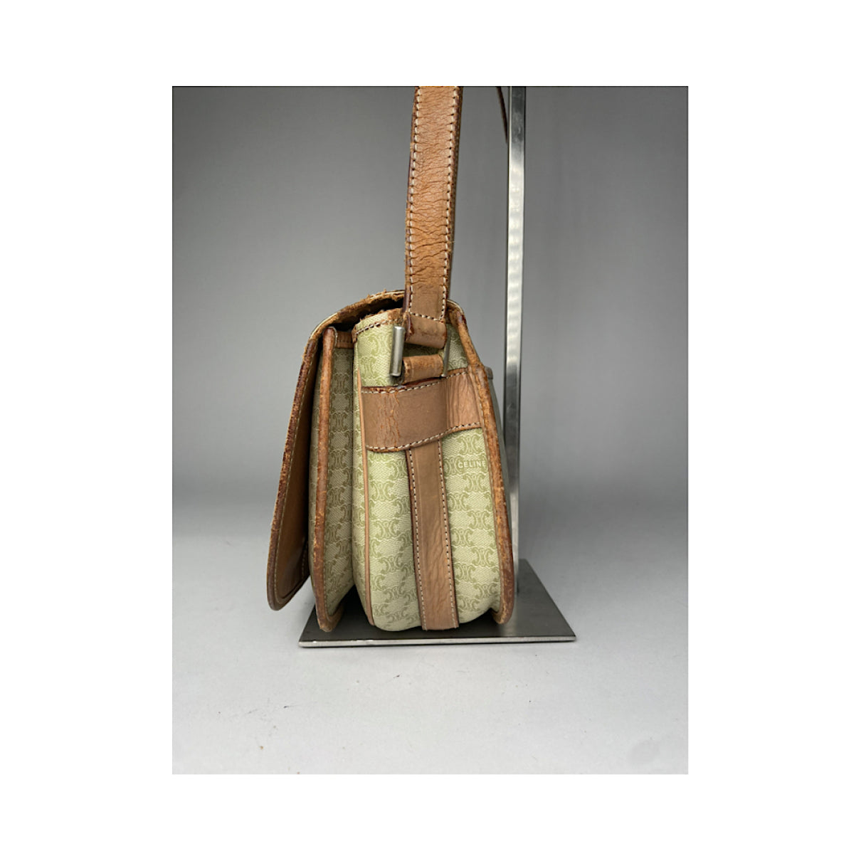 Celine Triomphe Beige Leather Handbag image 5