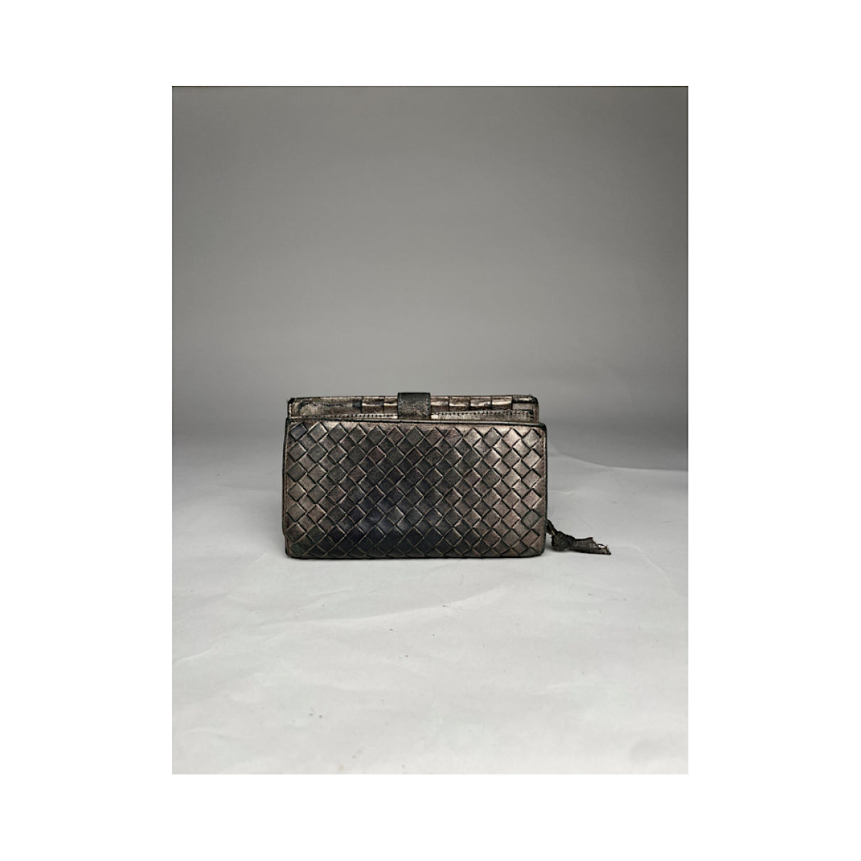 Bottega Veneta Intrecciato Metallic Leather Wallet image 2