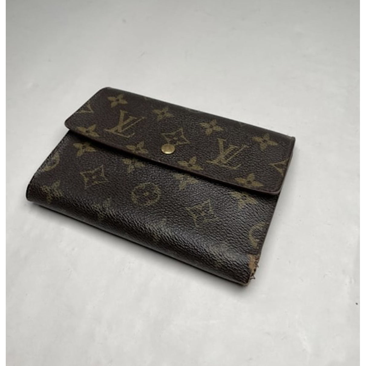 Louis Vuitton Iris Wallet image 2