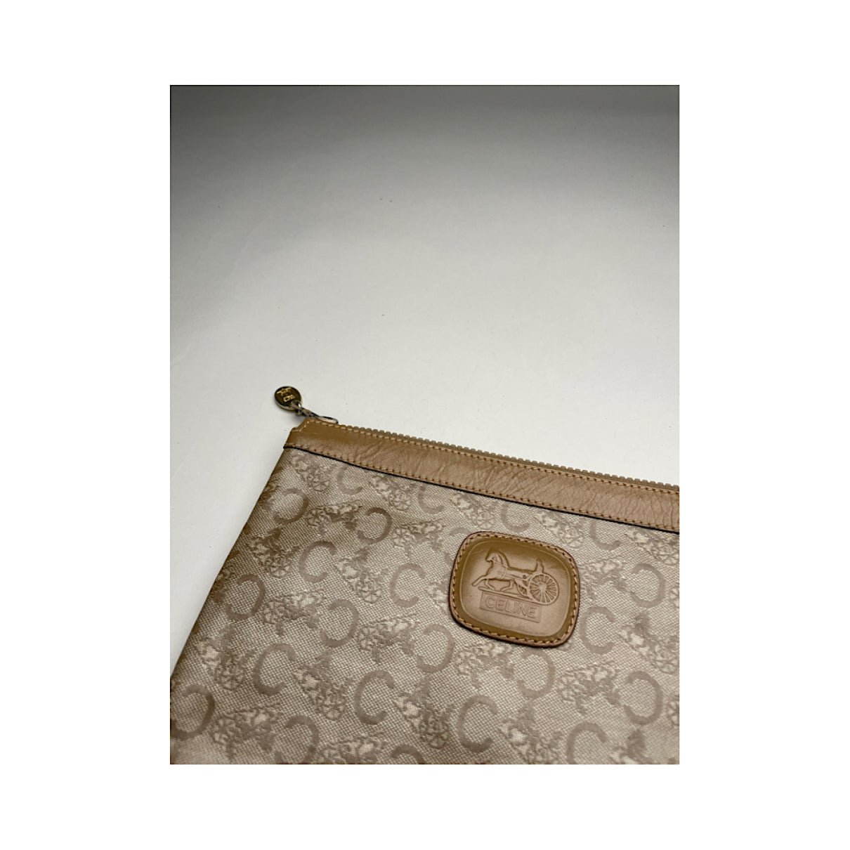 Celine Triomphe Vintage Clutch Bag image 4