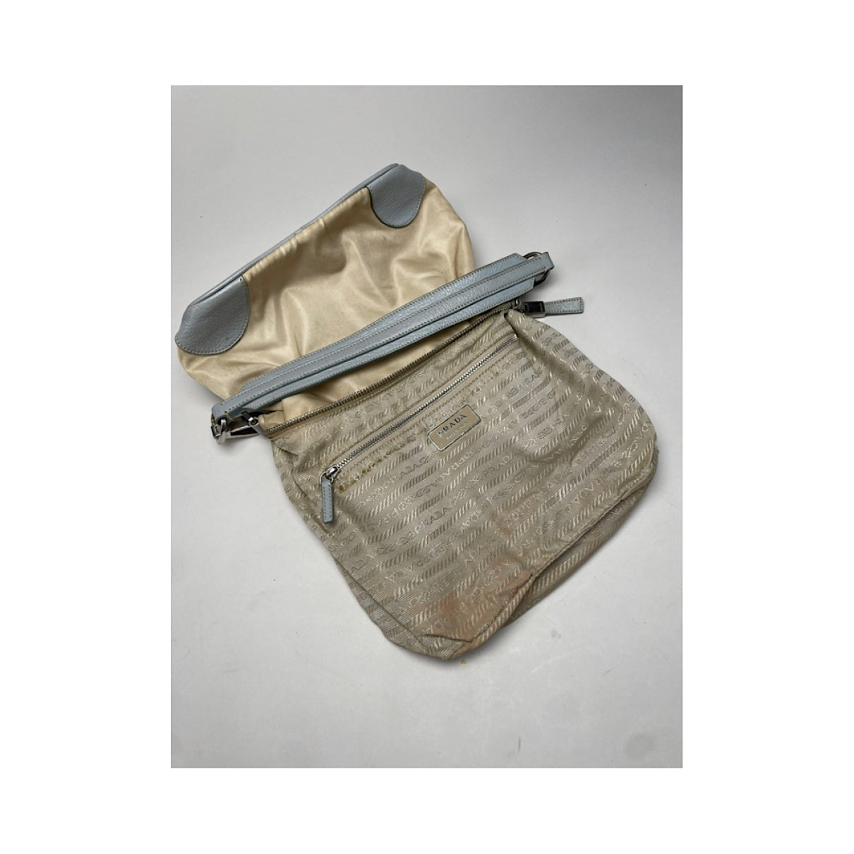 Prada Re-Edition 2005 Zip Handbag image 3