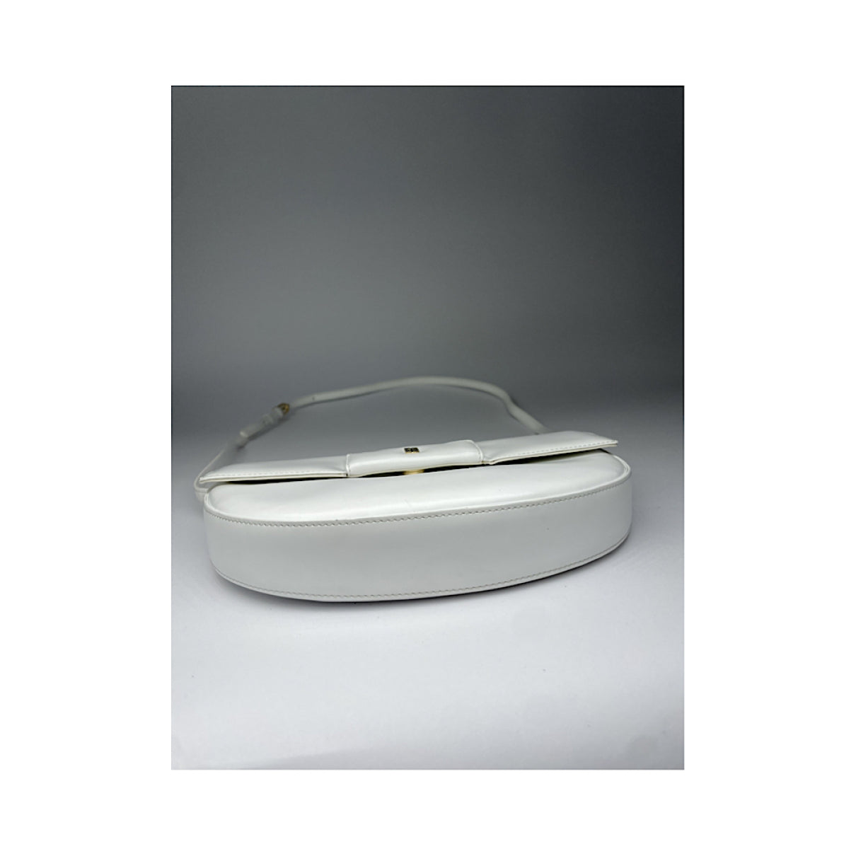 Givenchy Infinity Handbag image 3