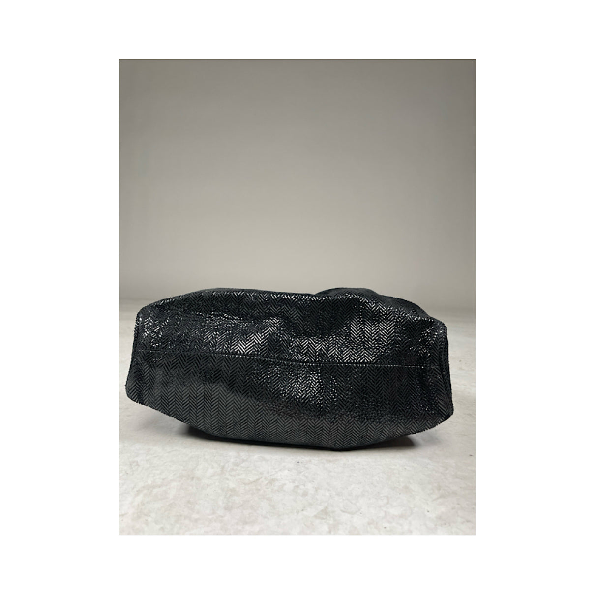 Giorgio Armani Black Leather Handbag image 3