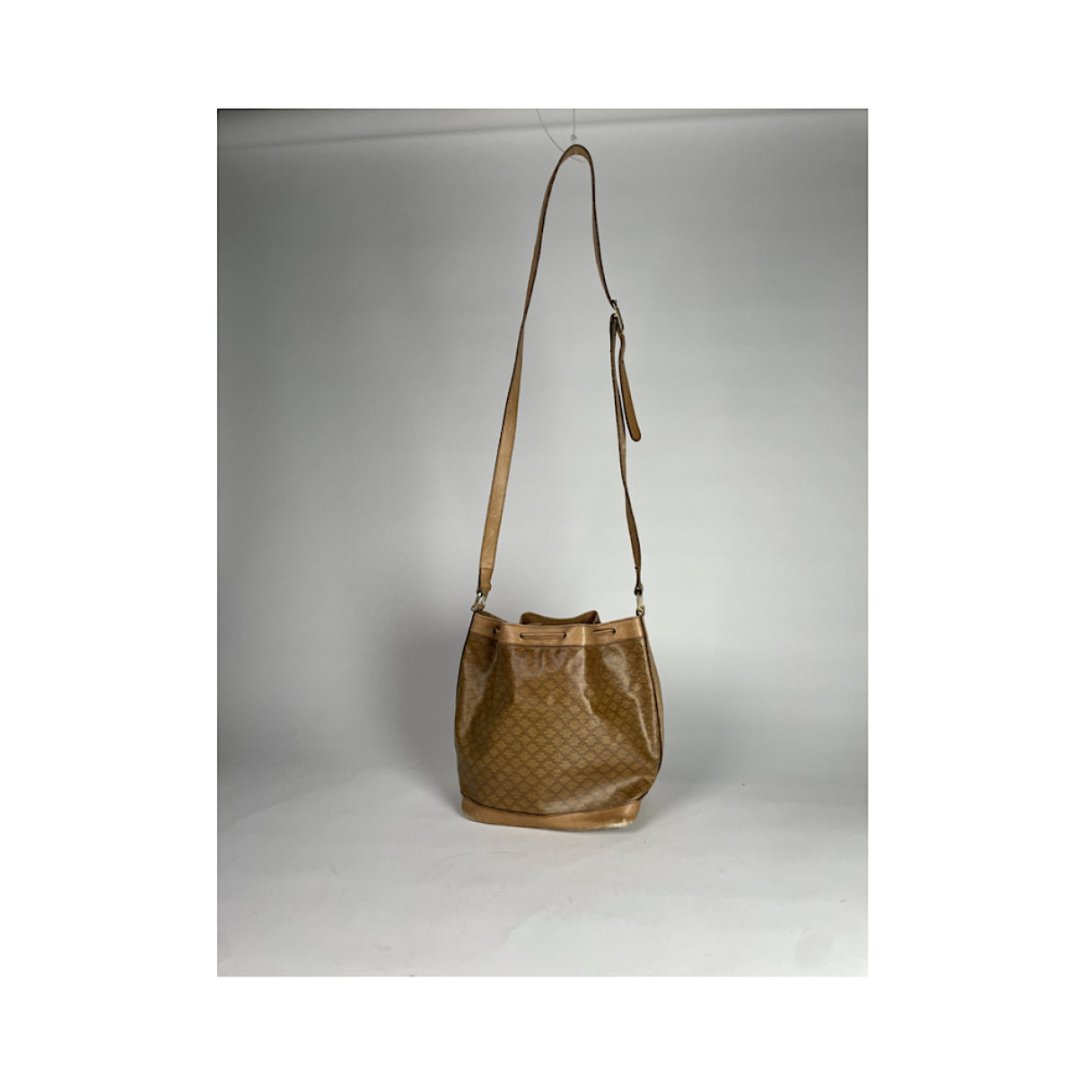 Celine SAC SEAU Gold Leather Handbag image 5