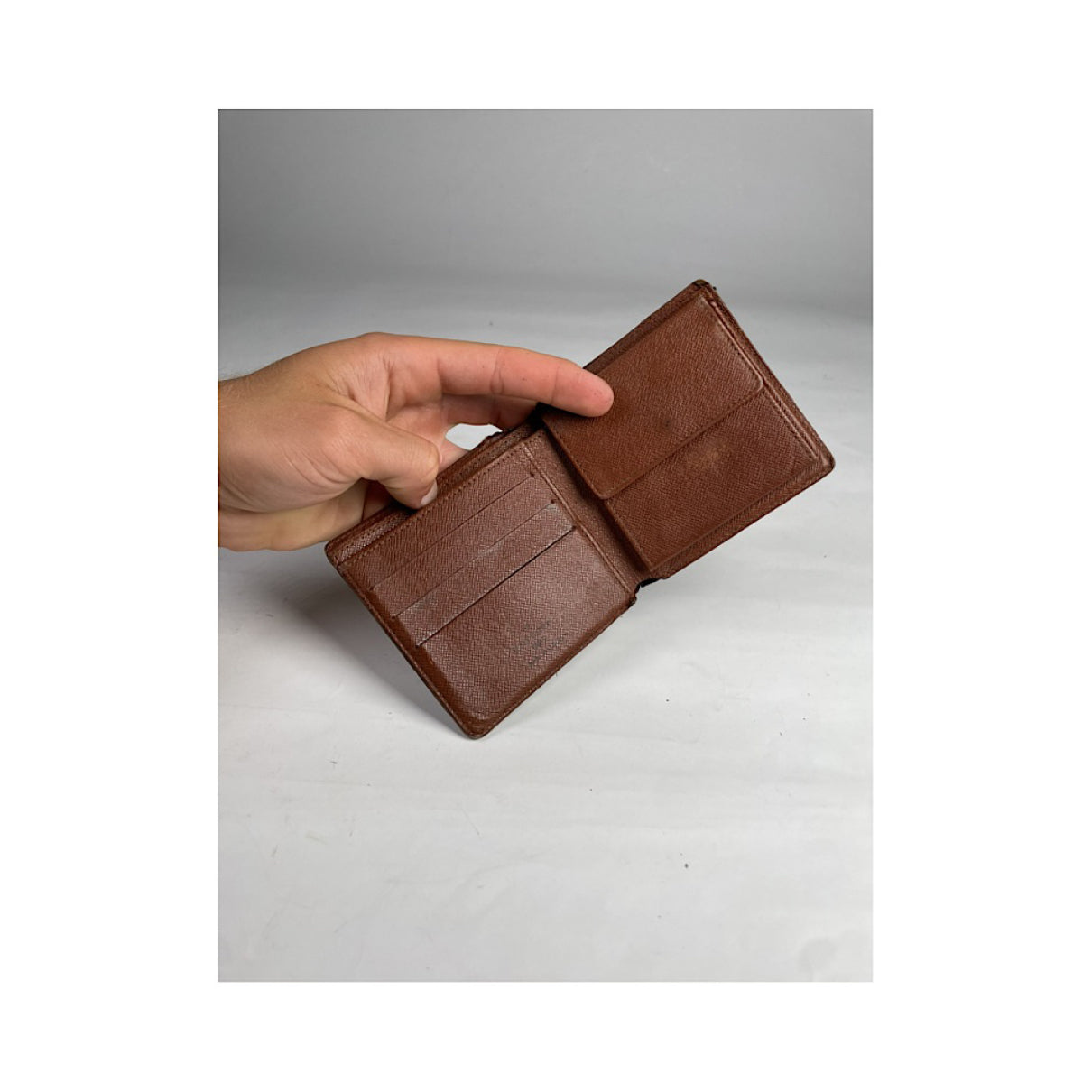 Louis Vuitton Adèle Purse image 2