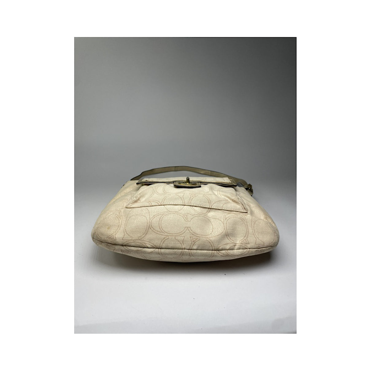 Coach Signature Sufflette Handbag image 4