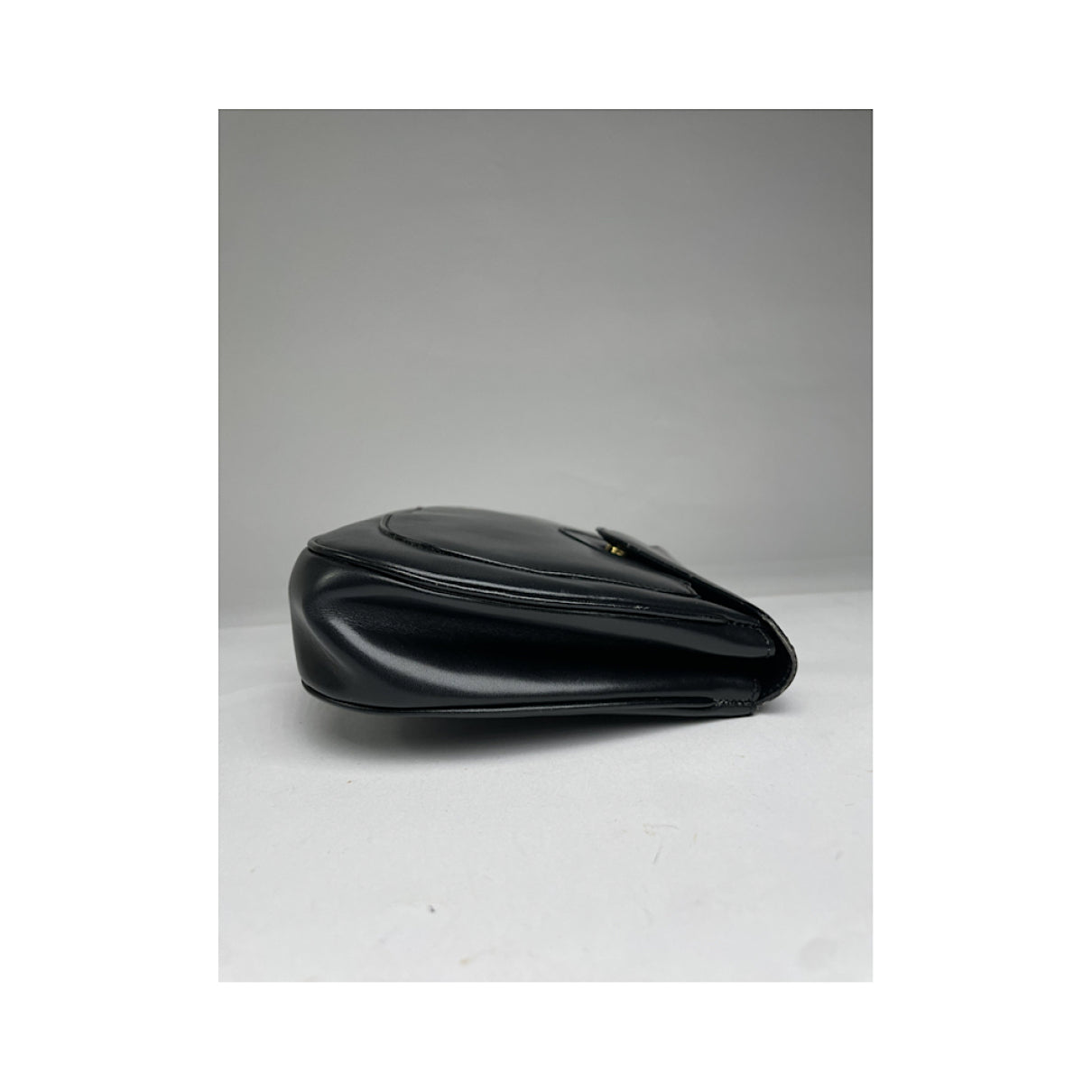 Givenchy Bow Cut Clutch Bag image 3