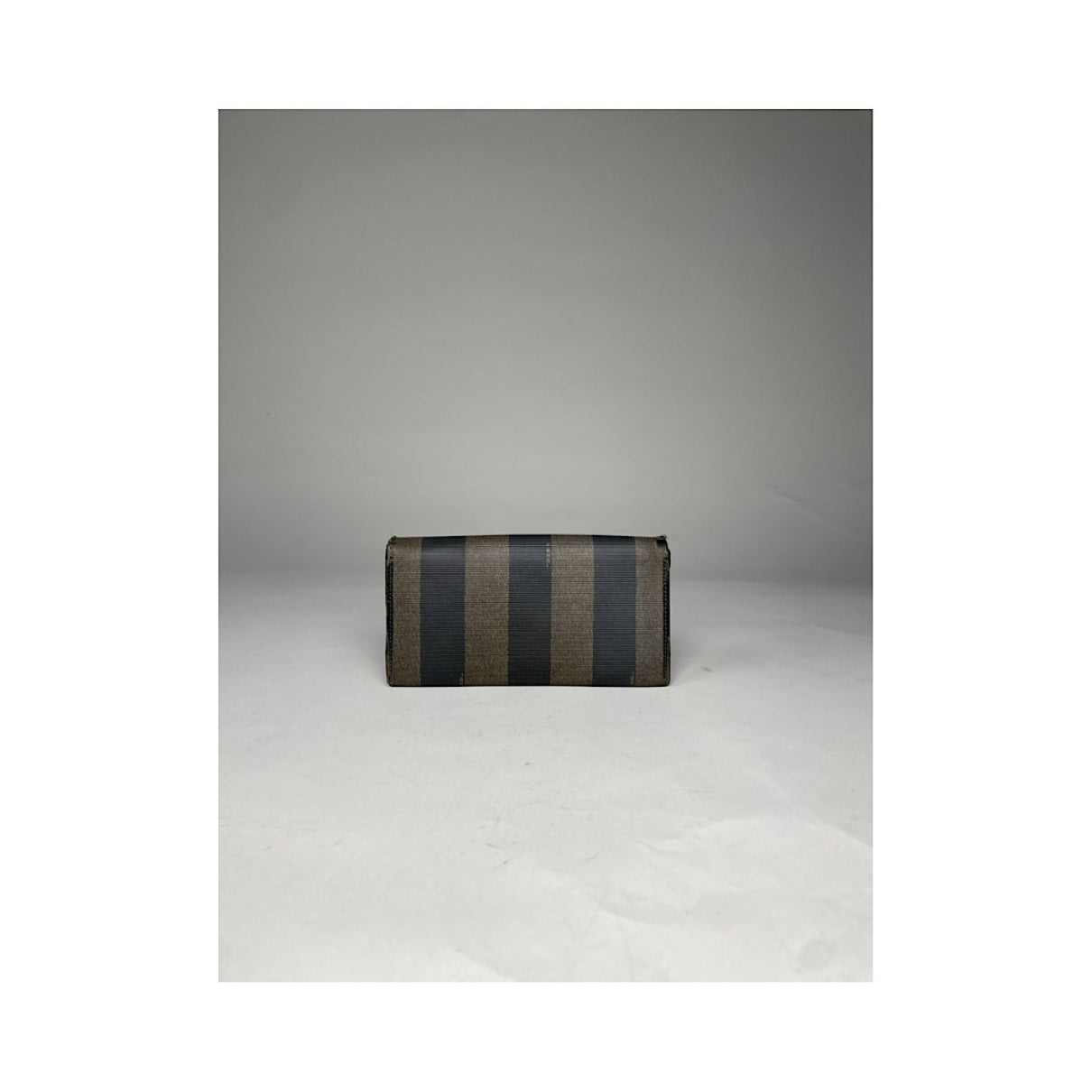 Fendi Baguette Wallet image 2