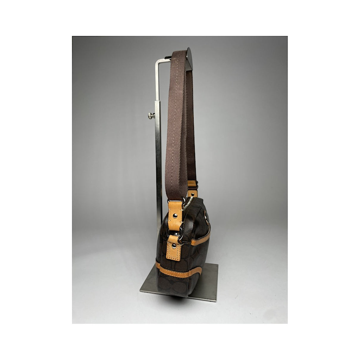 Coach Signature Sufflette Handbag image 4