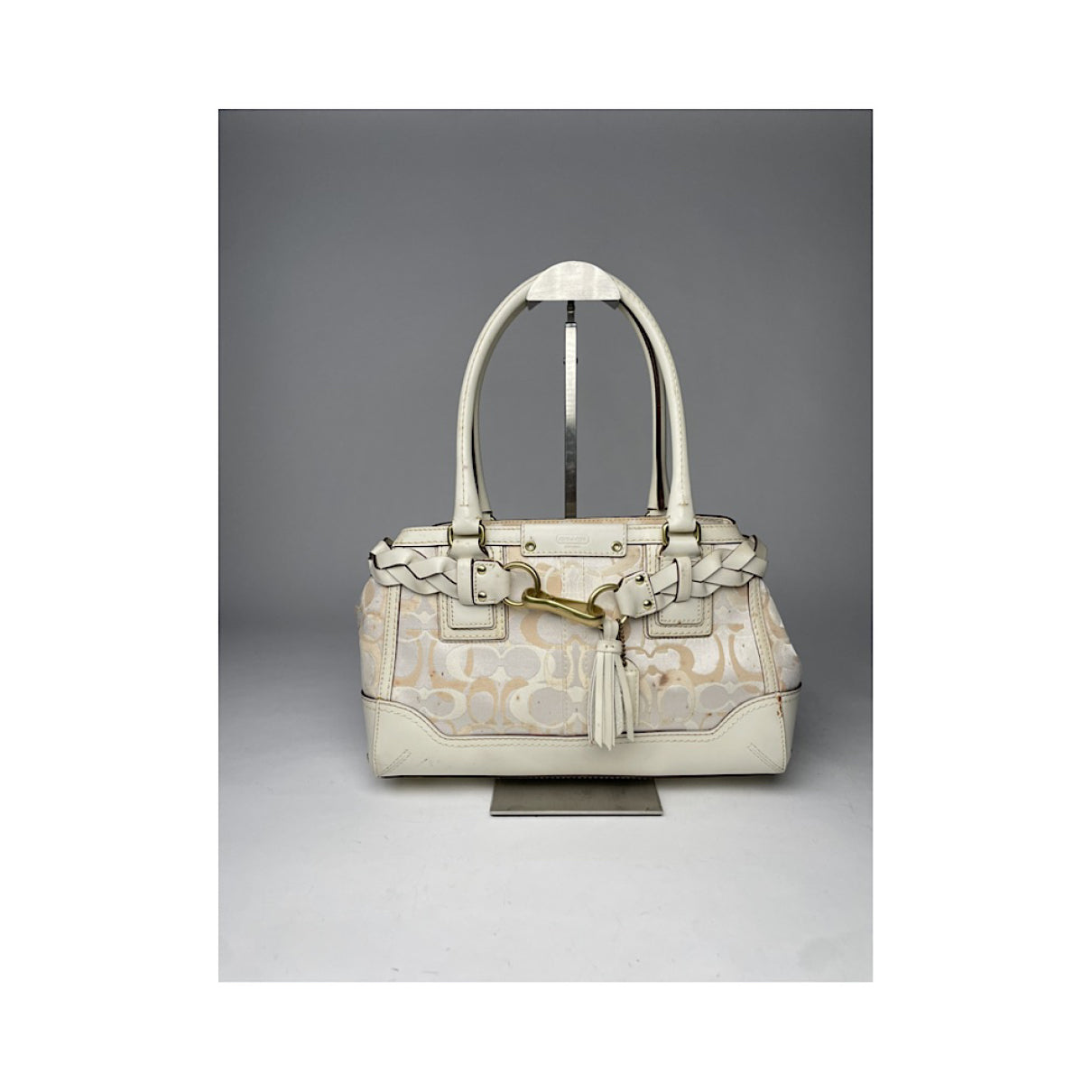 Coach Signature Sufflette White Leather Handbag image 2
