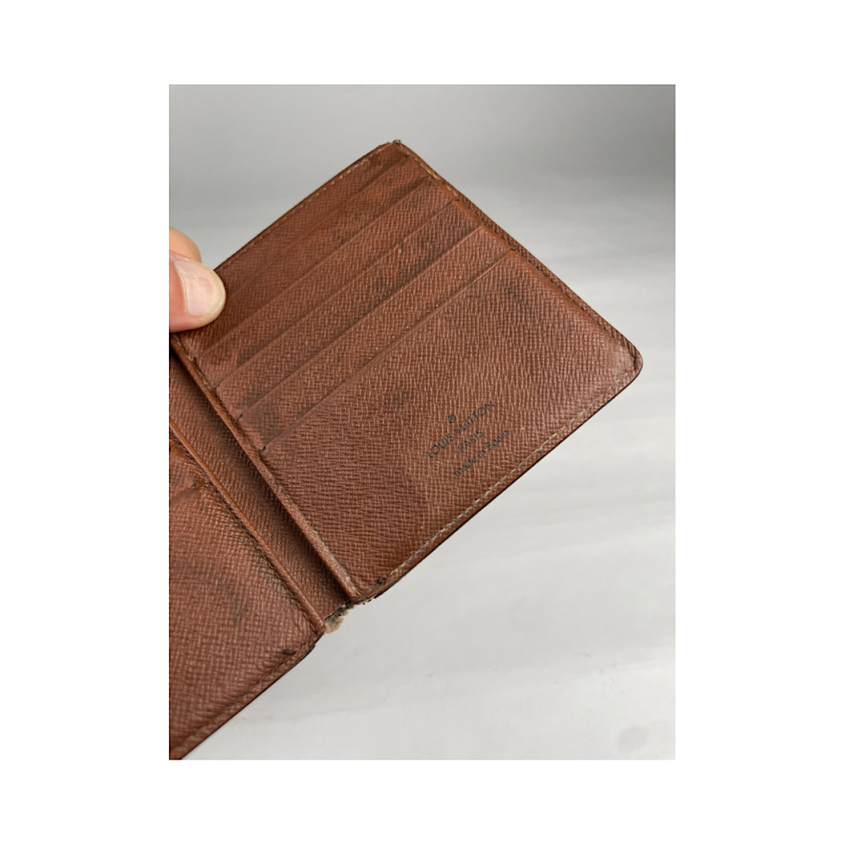 Louis Vuitton Purse image 5