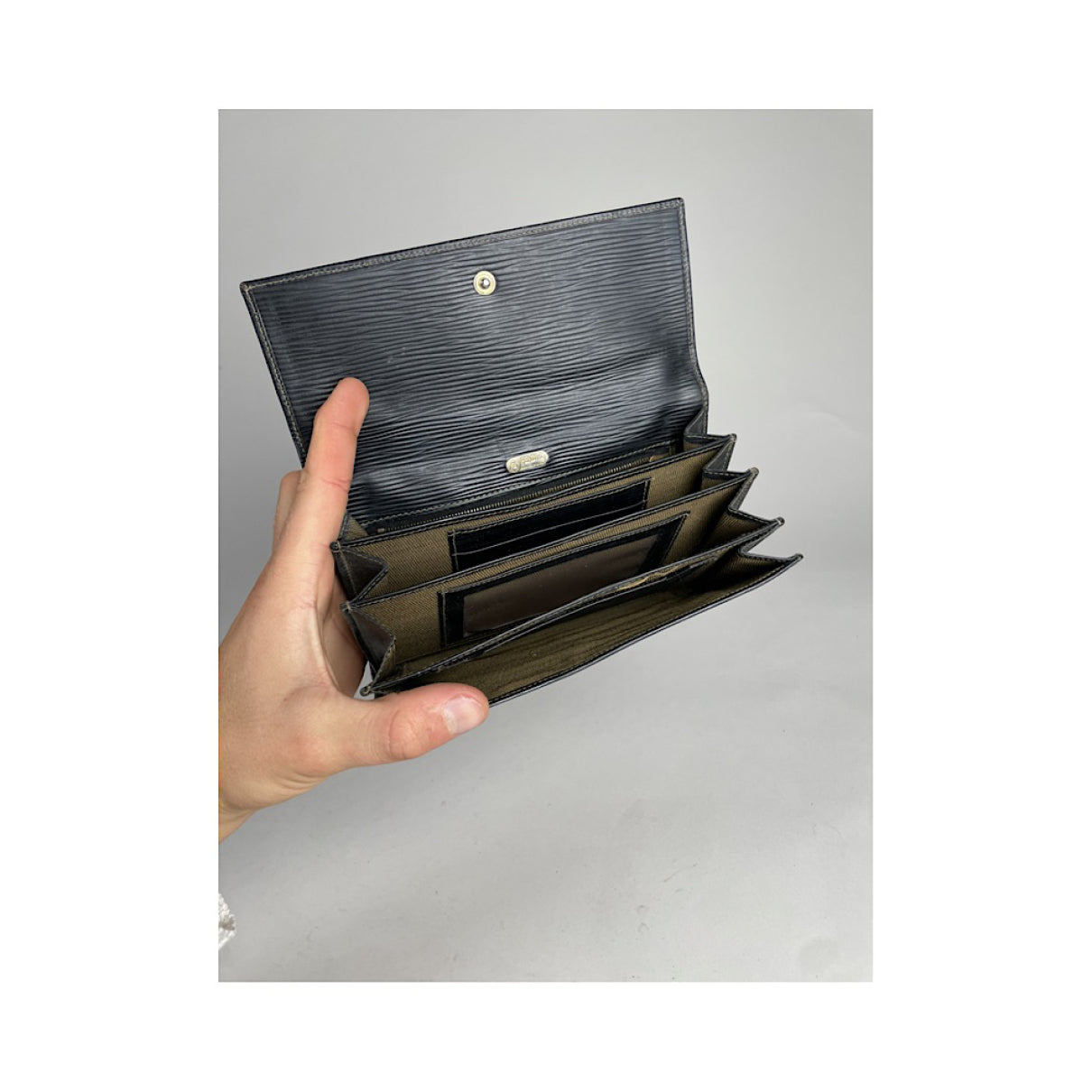 Fendi Baguette Clutch Bag image 4