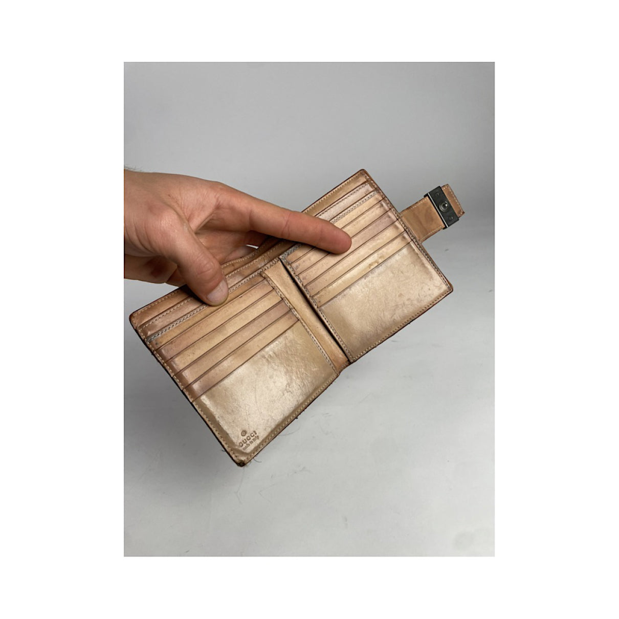 Gucci Interlocking Wallet image 3