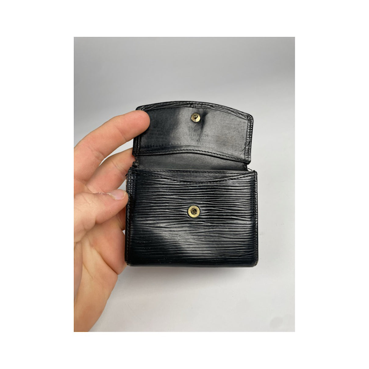 Louis Vuitton Daily Purse image 3