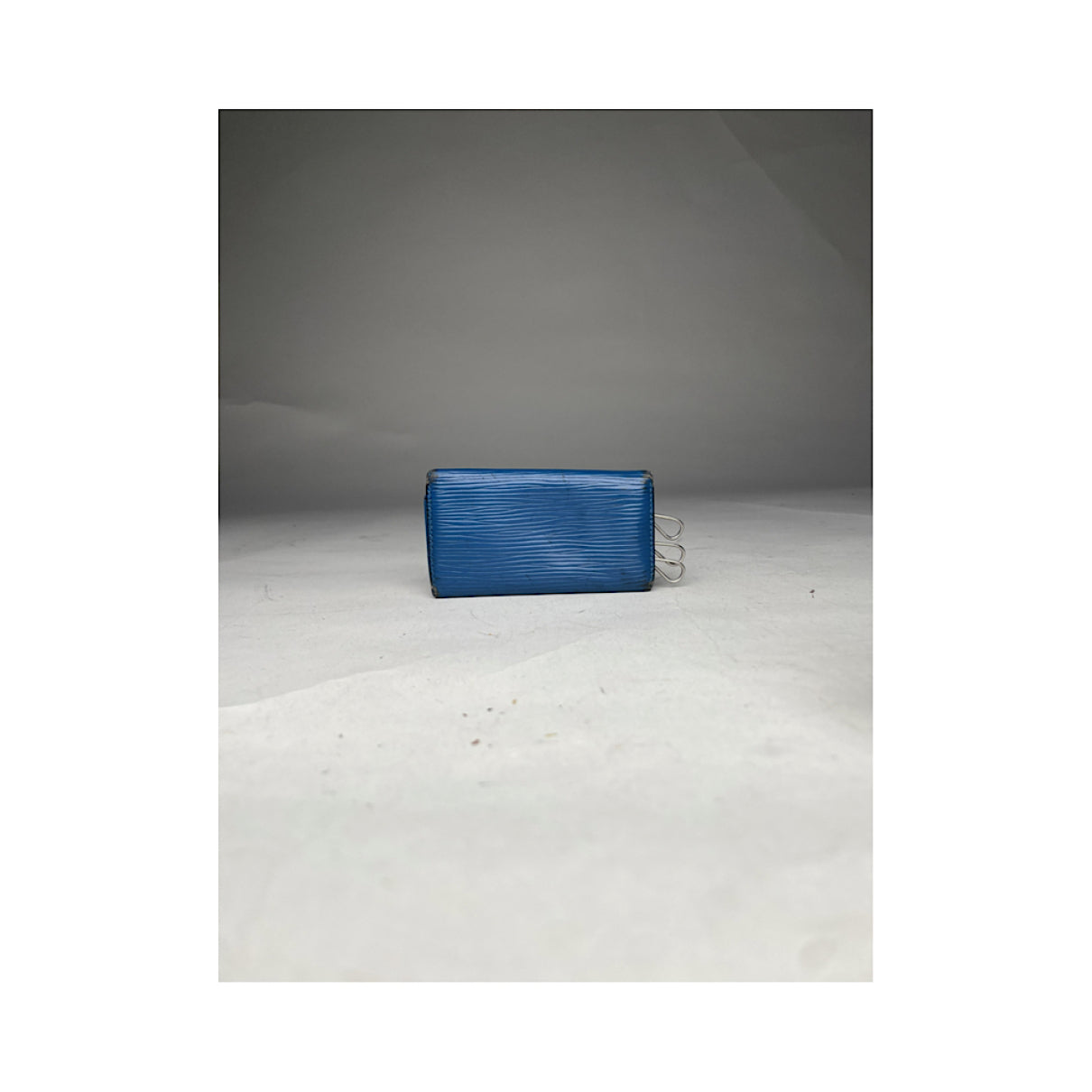 Louis Vuitton Lockme Blue Leather Purse image 4