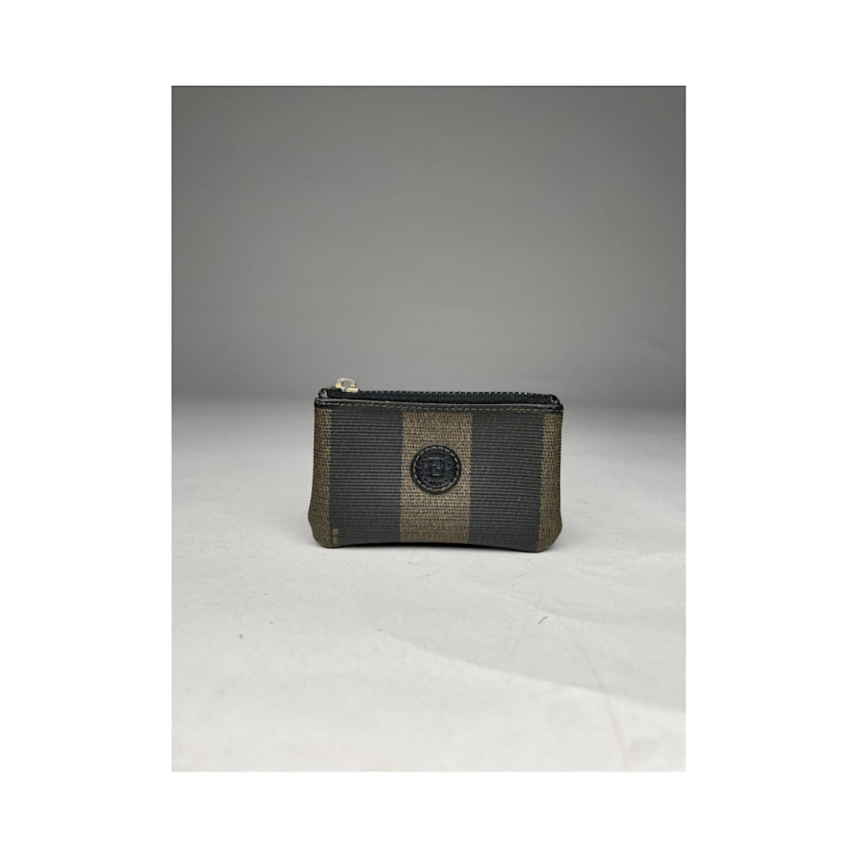 Fendi Baguette Purse image 3