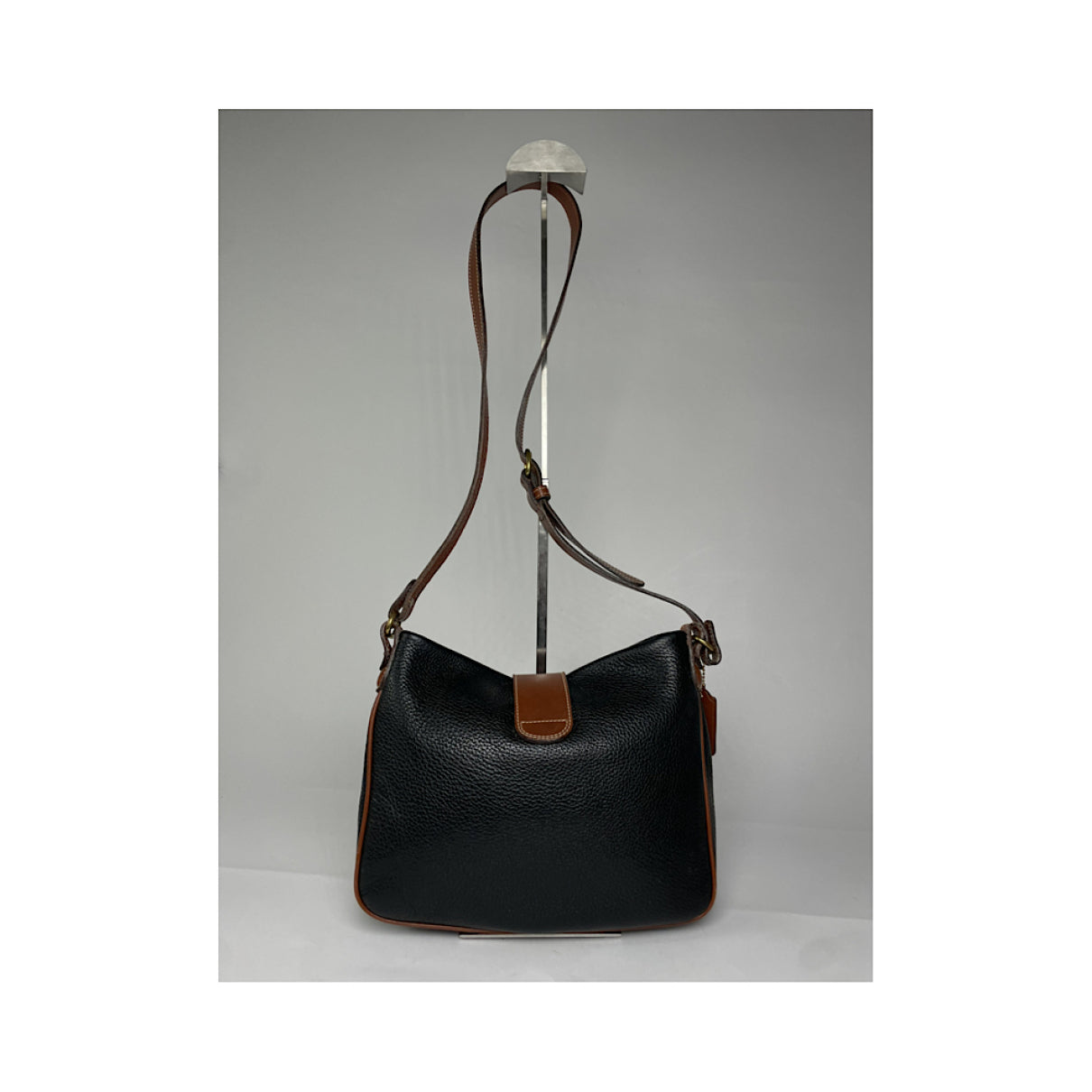 Coach Signature Sufflette Black Leather Handbag image 4