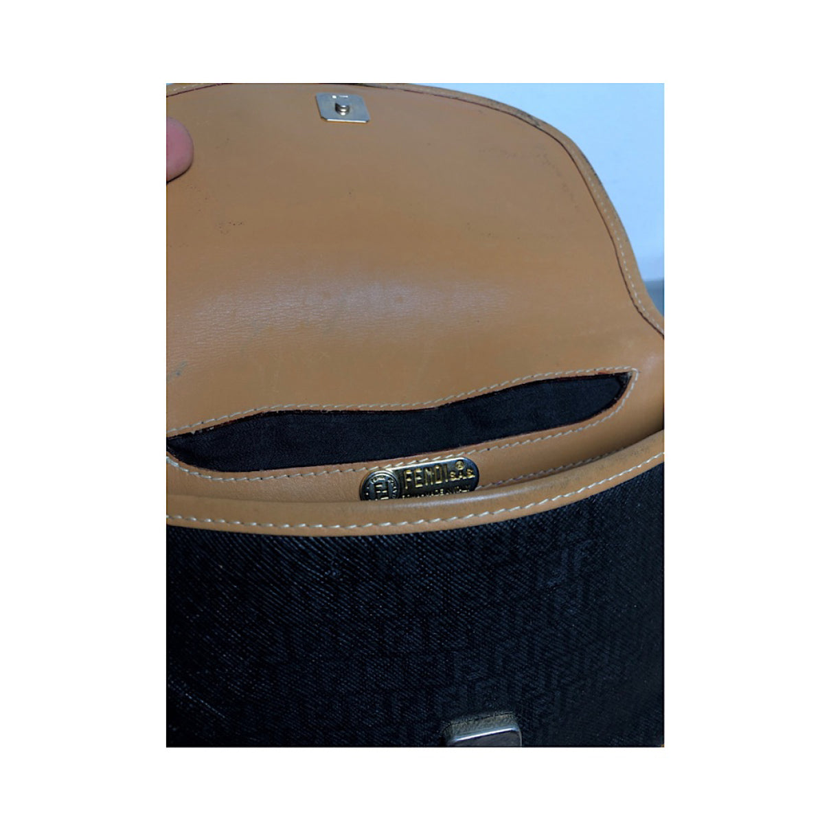 Fendi Baguette Brown Leather Handbag image 3