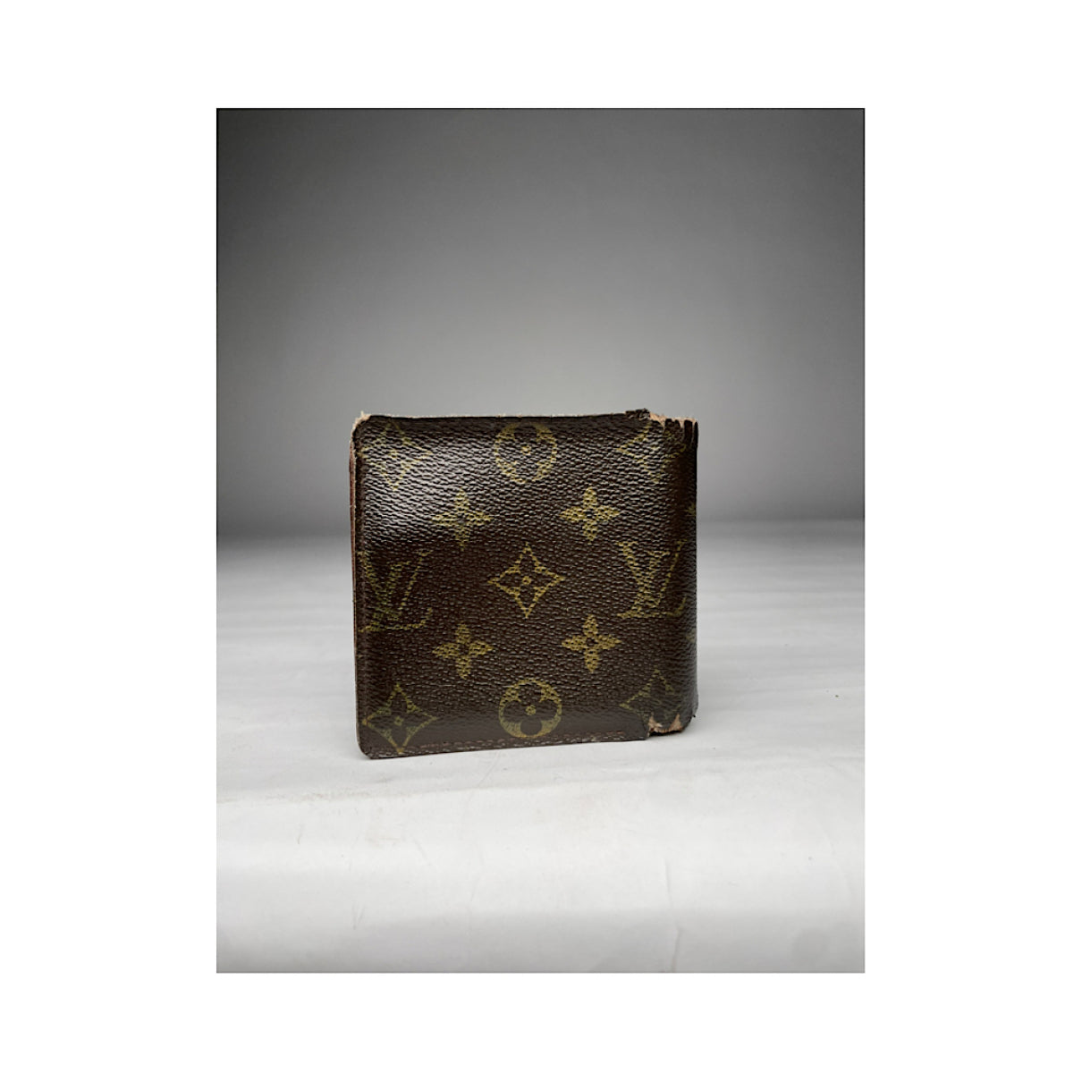 Louis Vuitton Dauphine Purse image 3