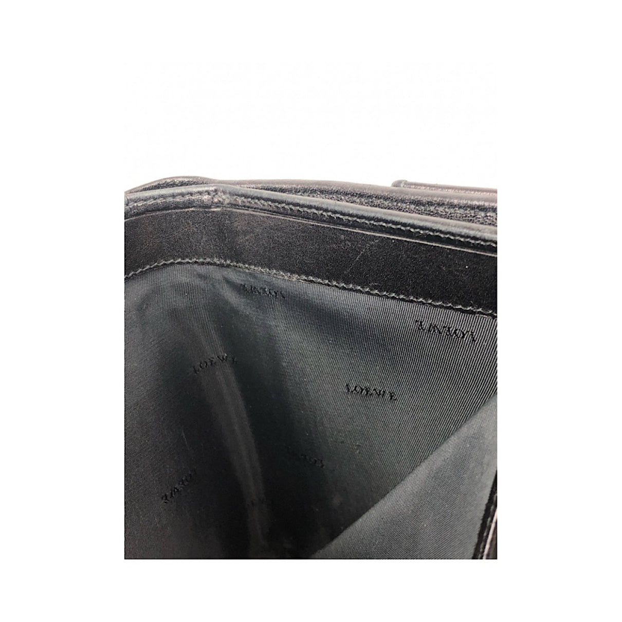 Loewe Wallet image 5