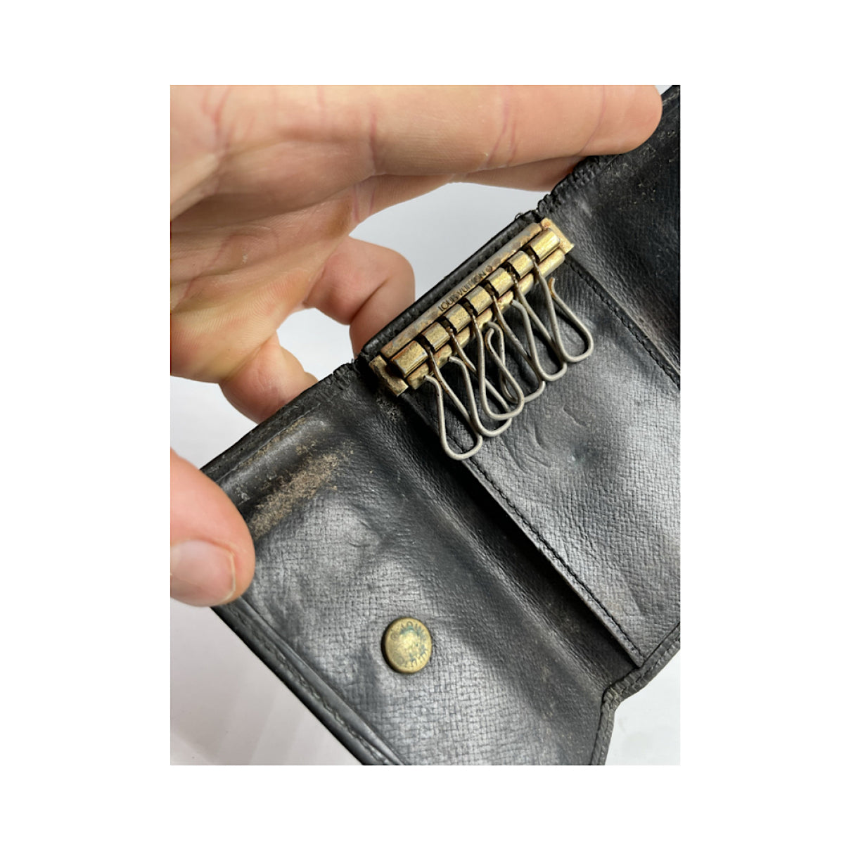 Louis Vuitton Lockme Black Leather Purse image 5