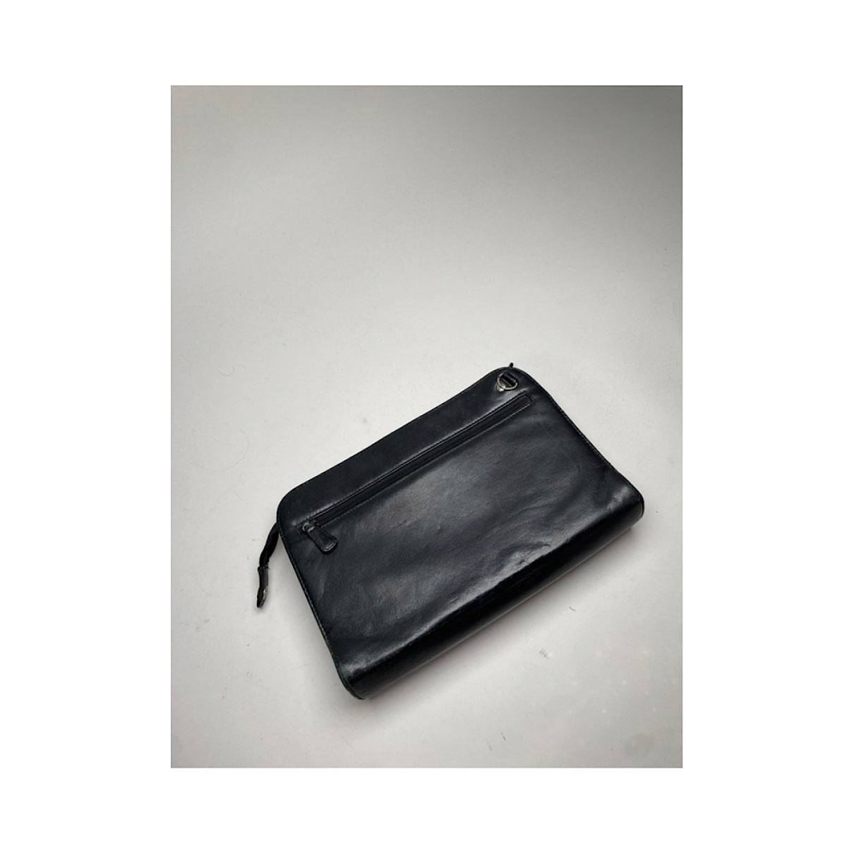 Valentino Garavani Glam Lock Black Patent Leather Clutch Bag image 3