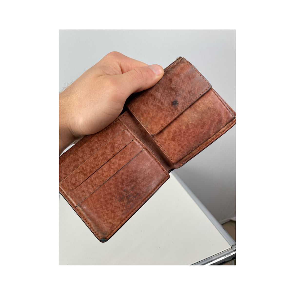 Louis Vuitton Purse image 3