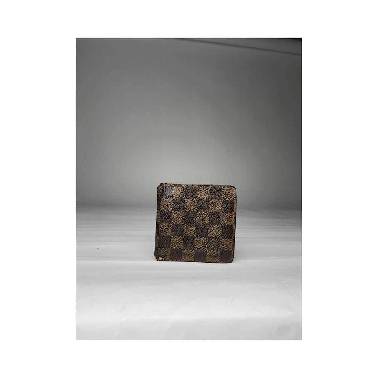 Louis Vuitton Purse image 2