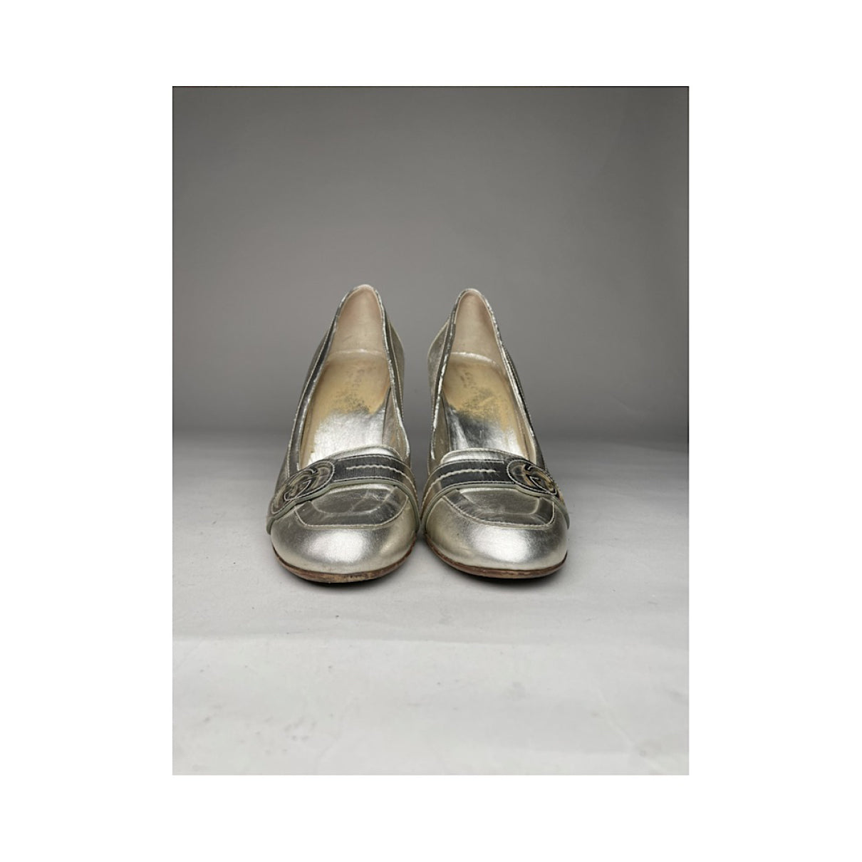 Gucci Marmont Silver Leather Heel image 2