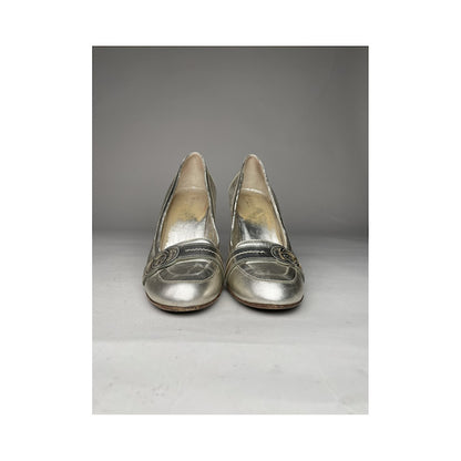 Gucci Marmont Silver Leather Heel image 2