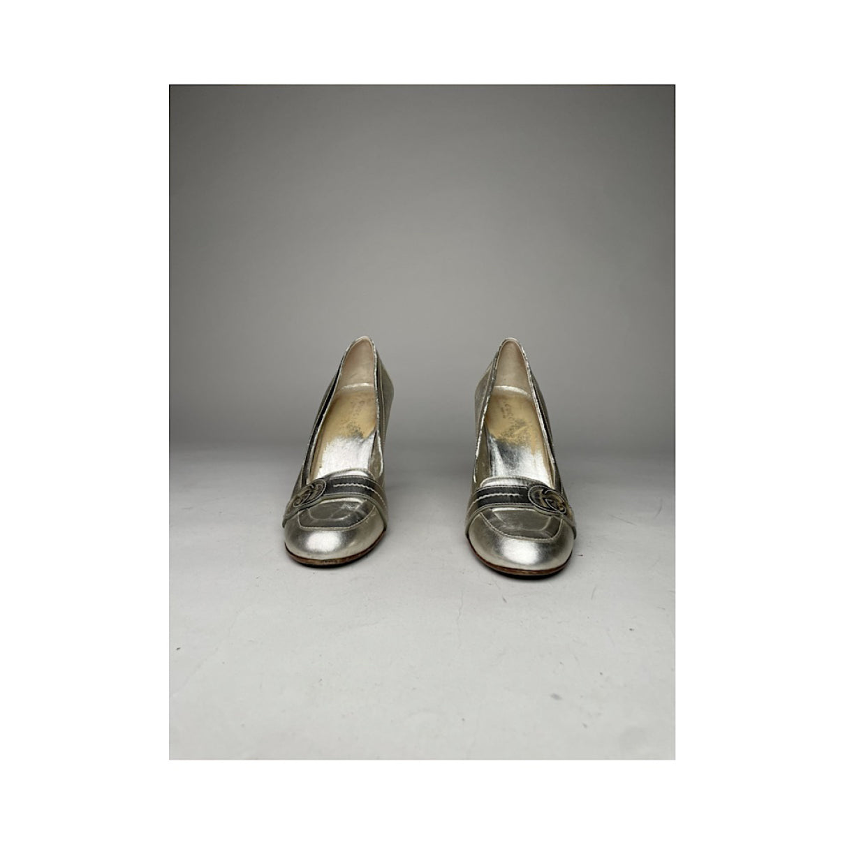 Gucci Marmont Silver Leather Heel image 5