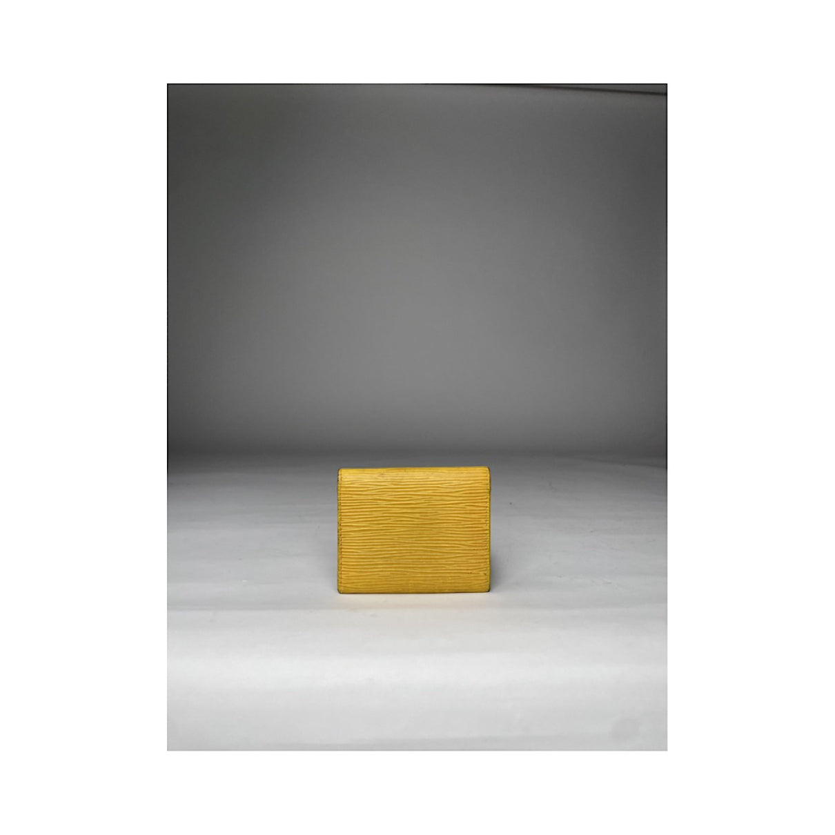 Louis Vuitton Purse image 2