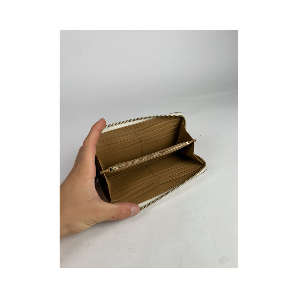 Coach Wallet image 4