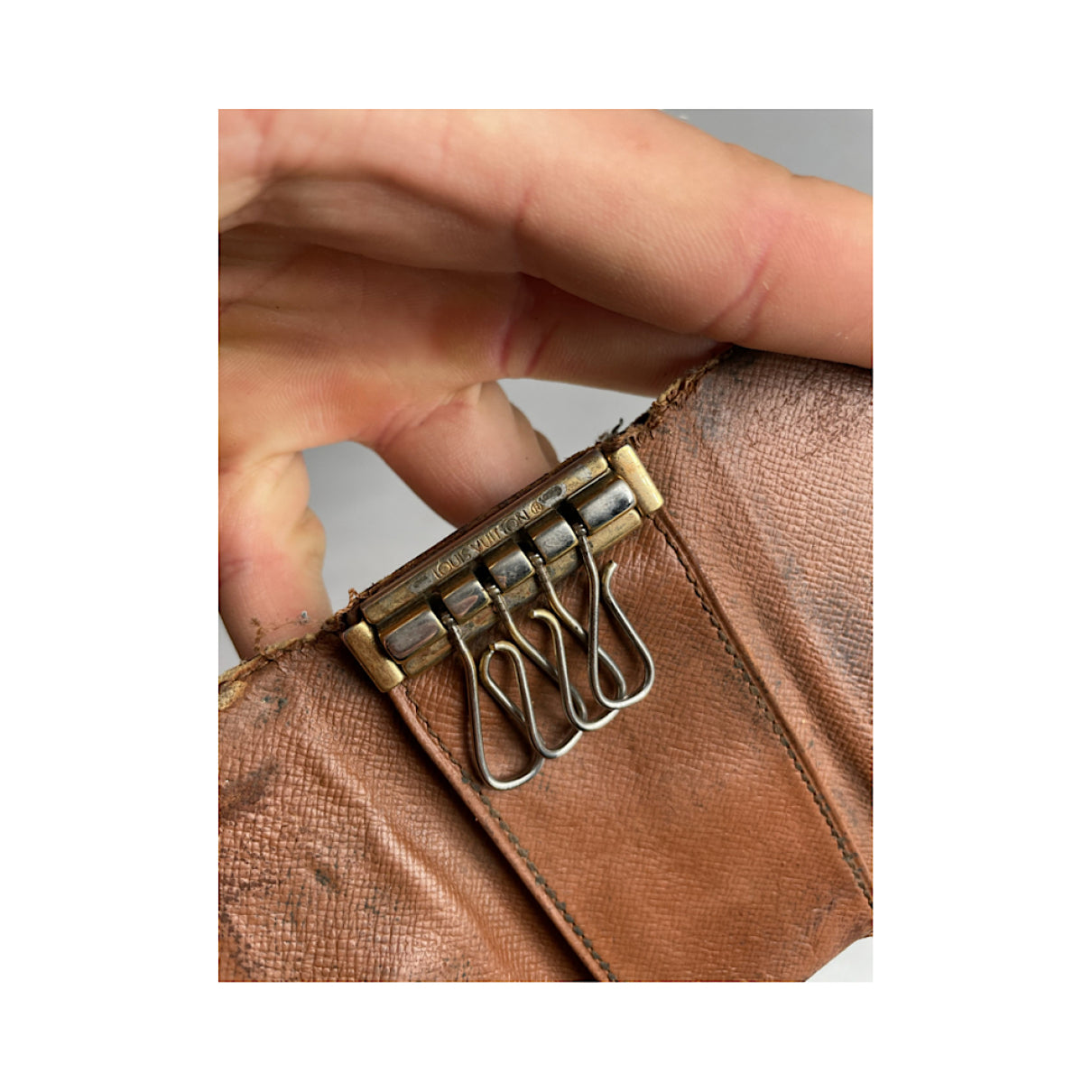 Louis Vuitton Lockme Purse image 4