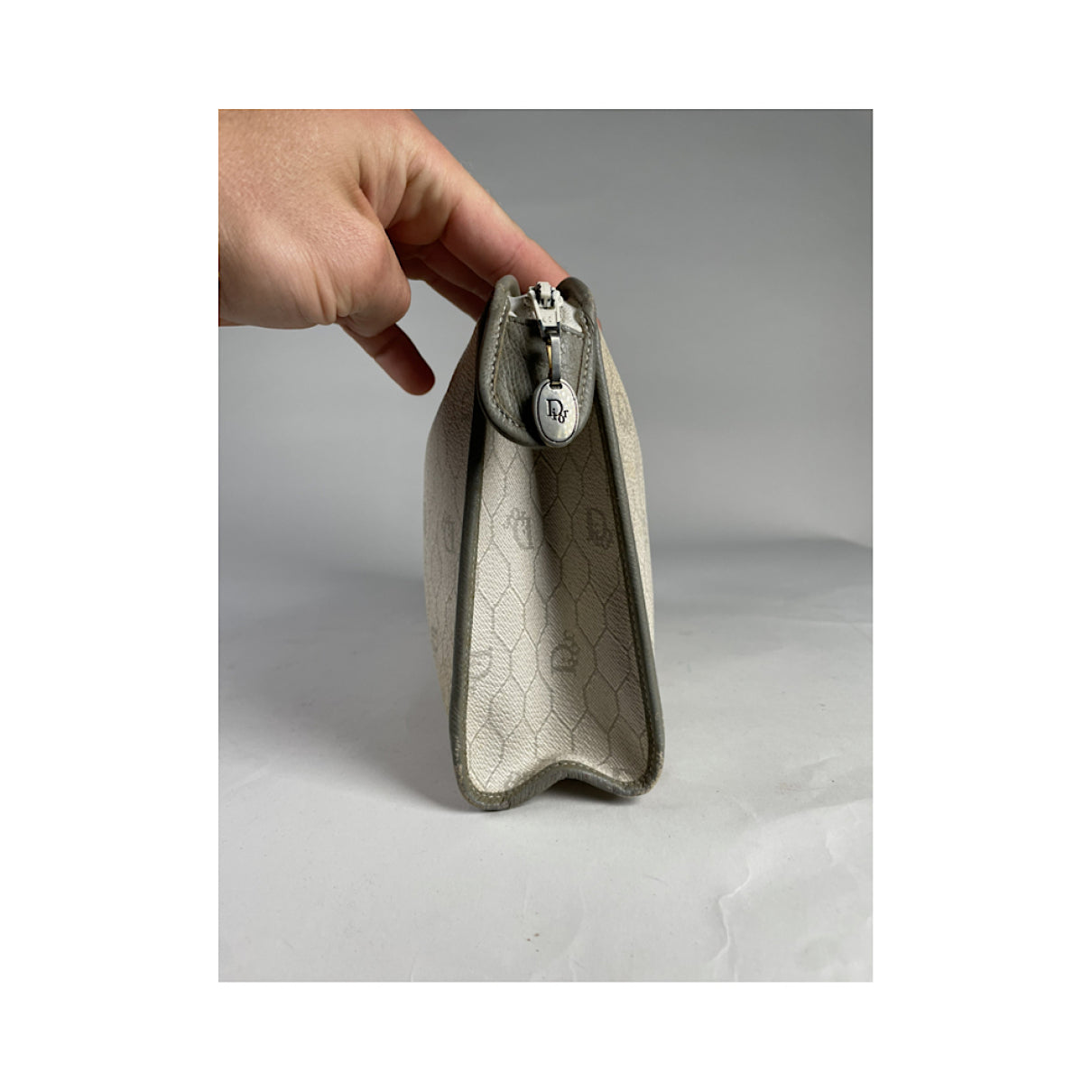 Dior 30 Montaigne Clutch Bag image 5