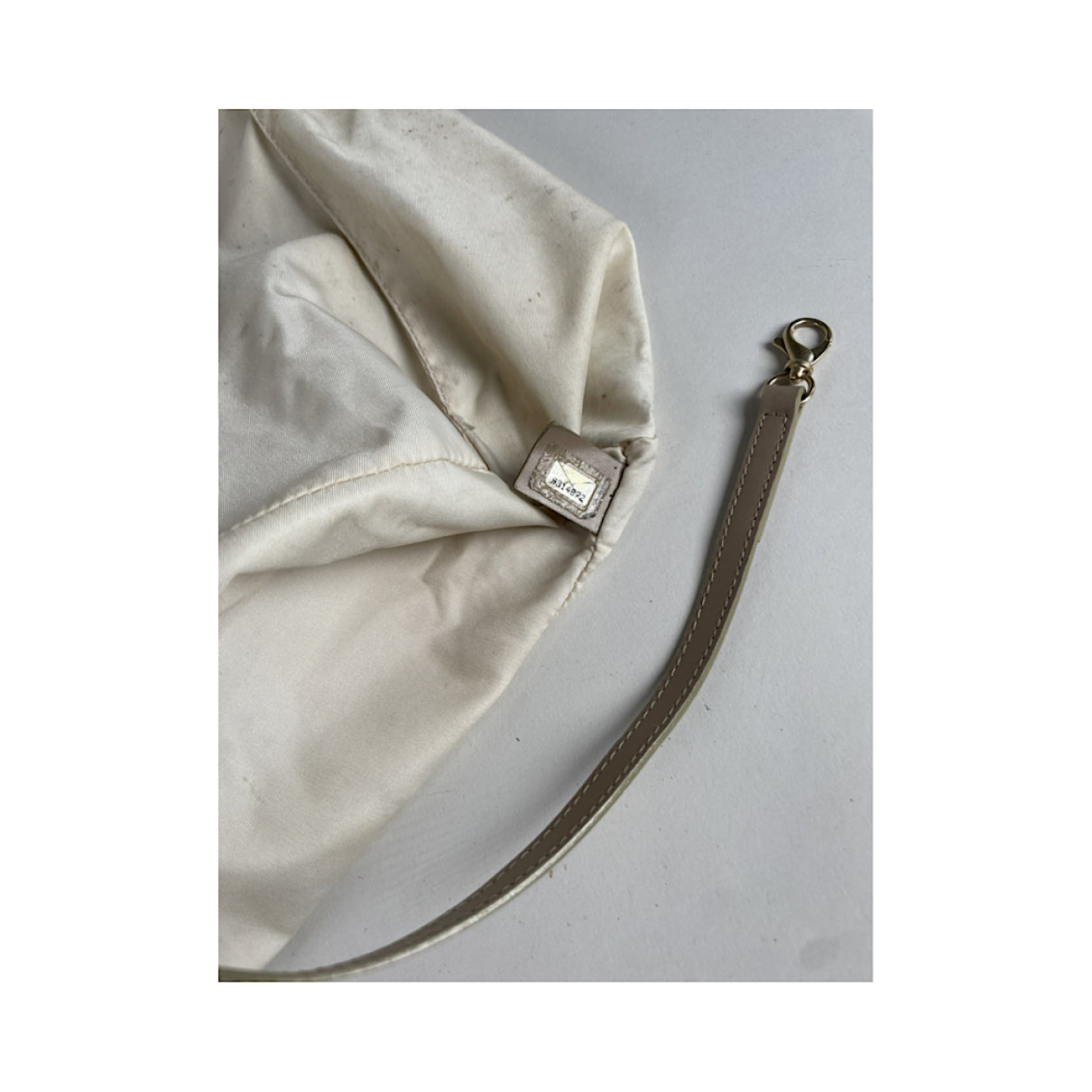 Chanel Beige Polyester Handbag image 4