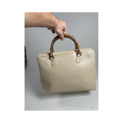 Gucci Diana Handbag image 4